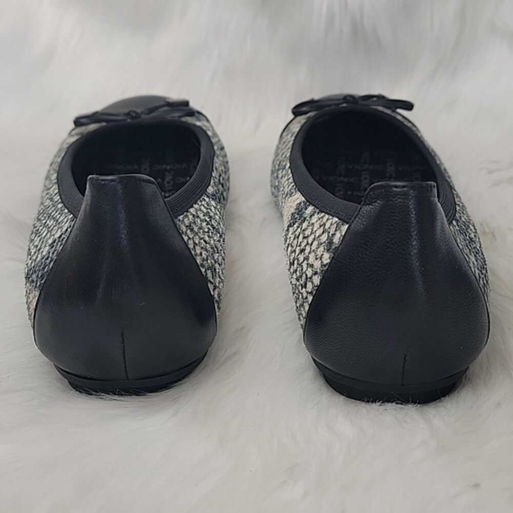 Vionic Black And Cream Snake Pattern Loafers - image 4